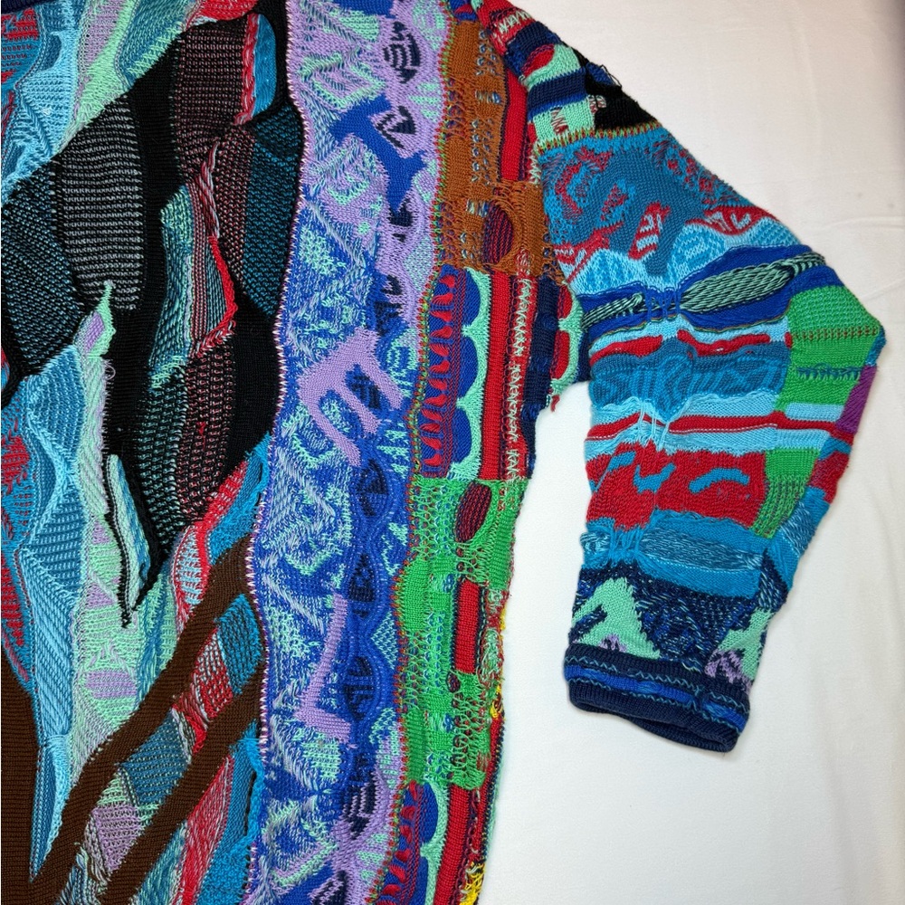 Vintage Coogi Women's Sweater Size M 3D Knit Blue Purple Alphabet Pattern Rare - Picture 10 of 13